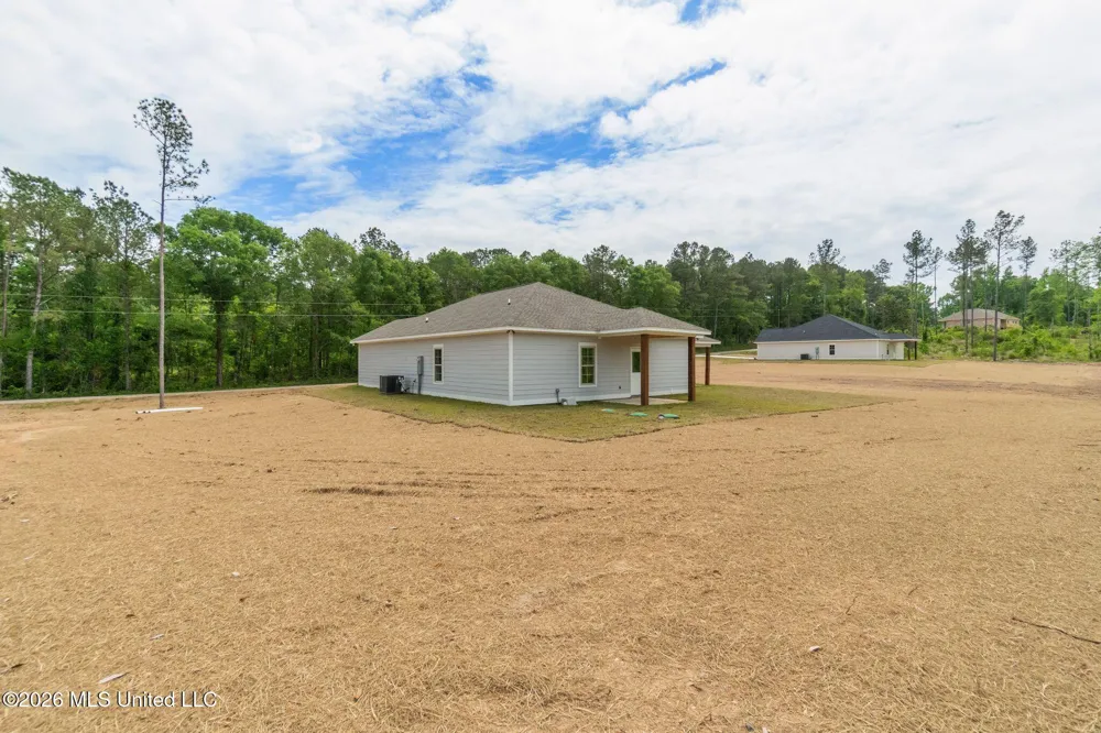 61 Noel Townsend Road Seminary, MS 39479