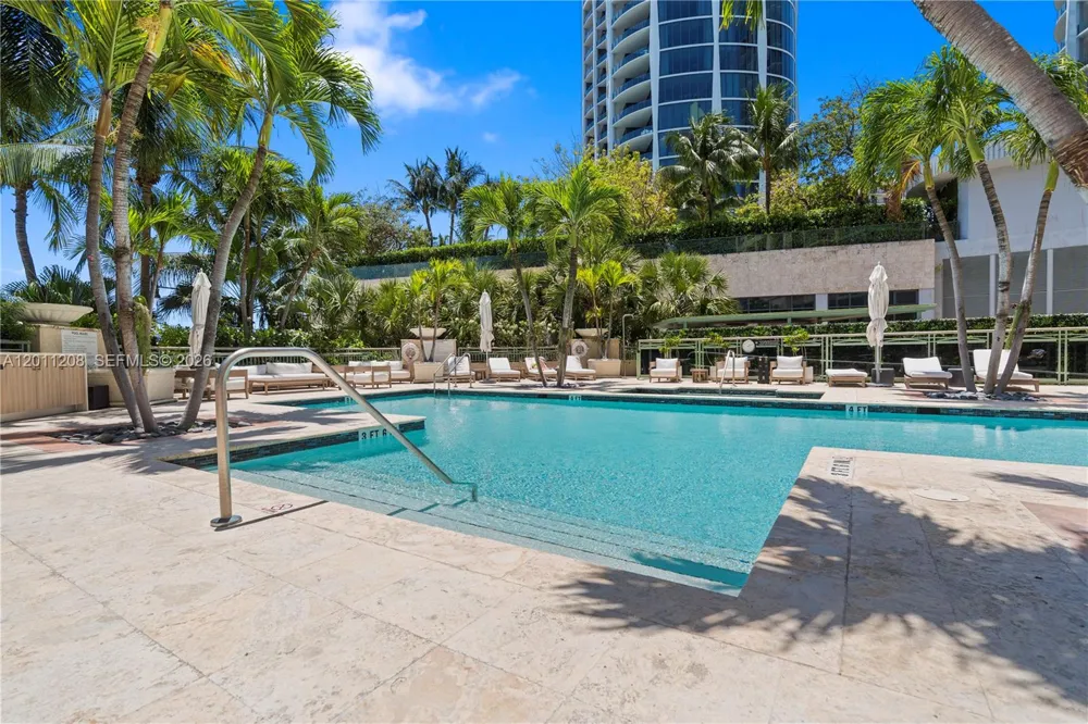3400 SW 27th Ave #1505 Coconut Grove, FL 33133