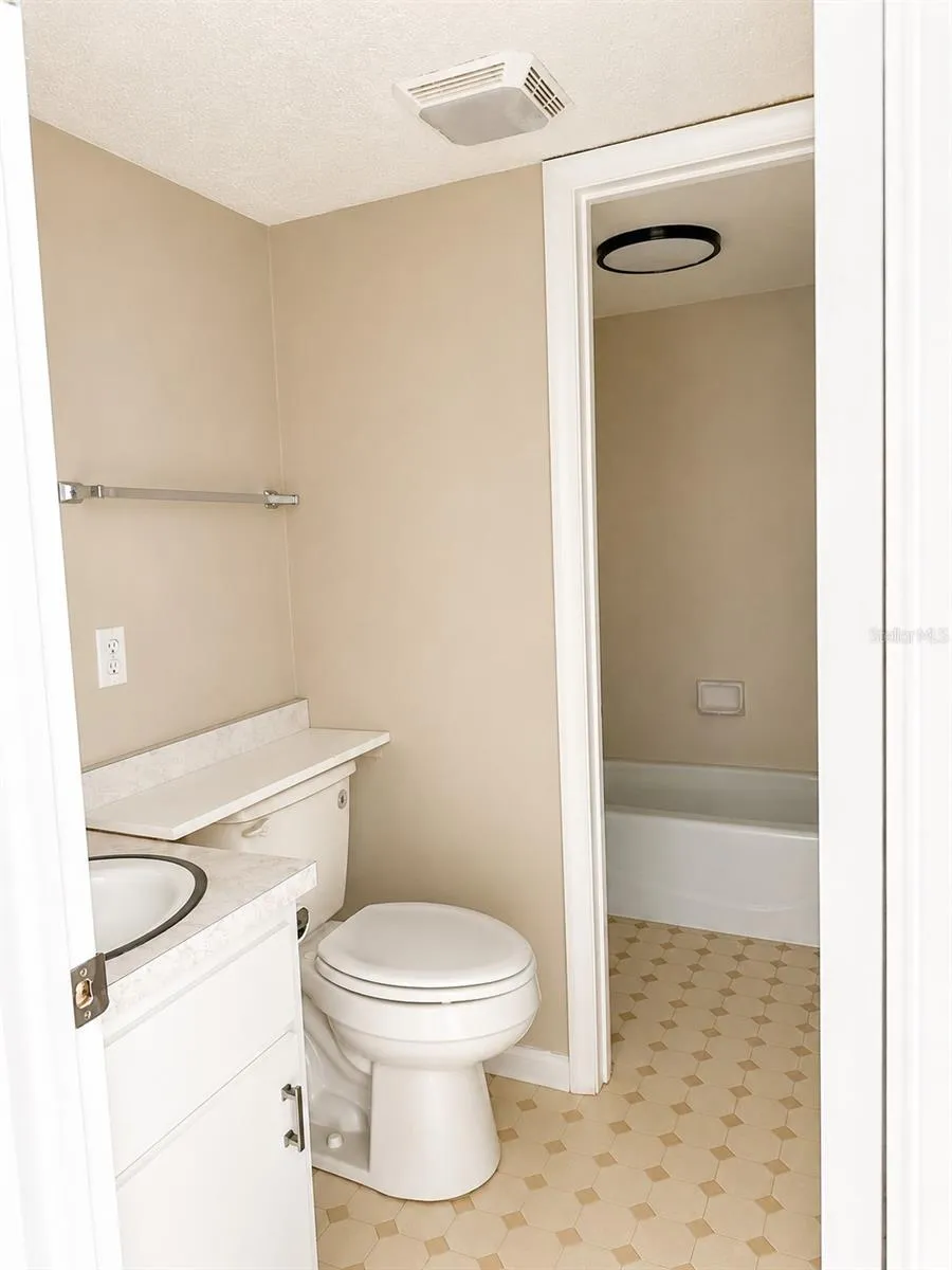 737 MIDWAY DRIVE #A ocala, FL 34472