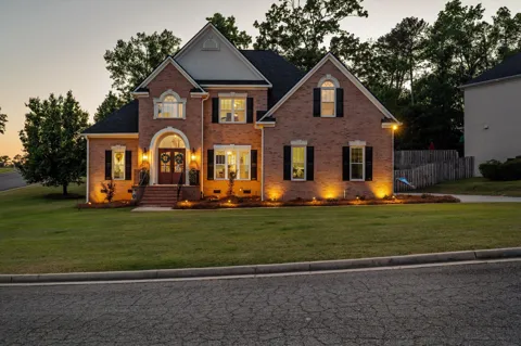 718 Deerwood Place