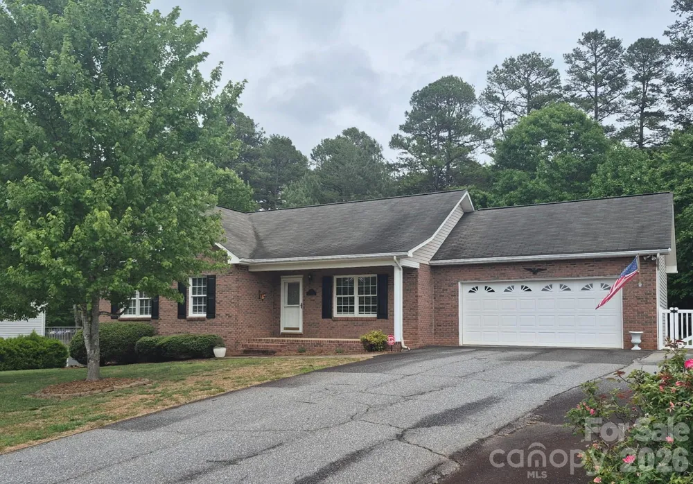 5126 Silver Tree Trail Conover, NC 28613