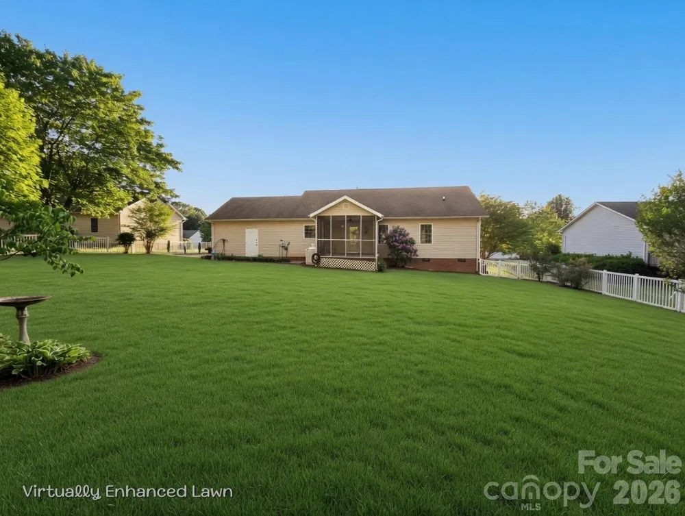 5126 Silver Tree Trail Conover, NC 28613