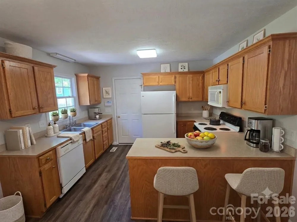5126 Silver Tree Trail Conover, NC 28613