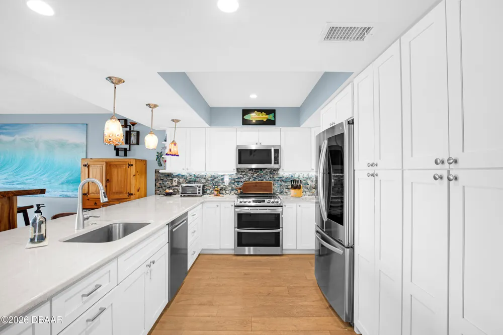 121 Lagoon Court New Smyrna Beach, FL 32169