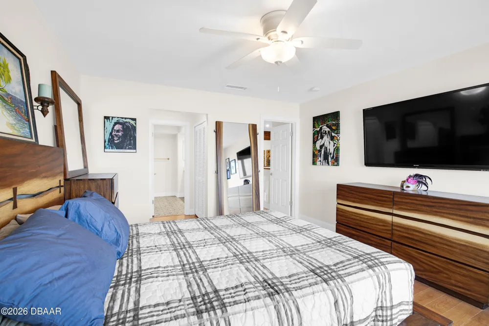 121 Lagoon Court New Smyrna Beach, FL 32169