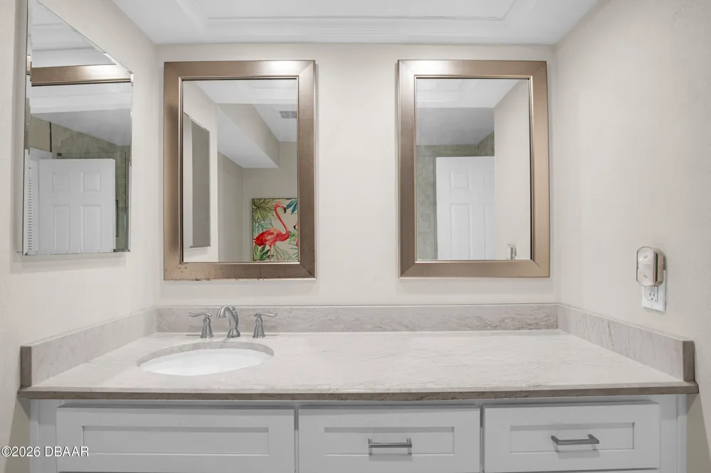 121 Lagoon Court New Smyrna Beach, FL 32169
