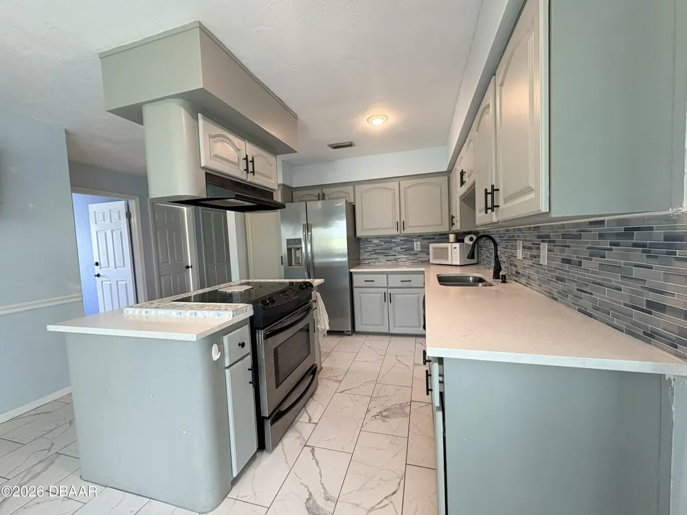 100 Kingbird Circle #1 Daytona Beach, FL 32119