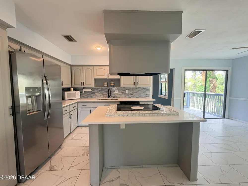 100 Kingbird Circle #1 Daytona Beach, FL 32119