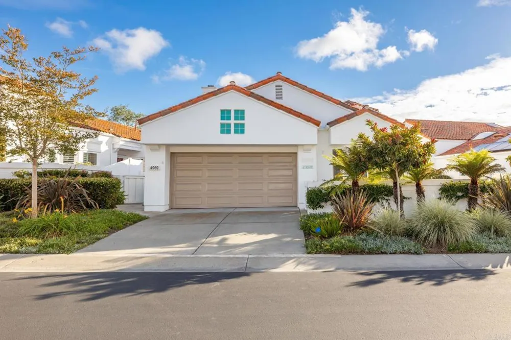 4969 Lamia Way