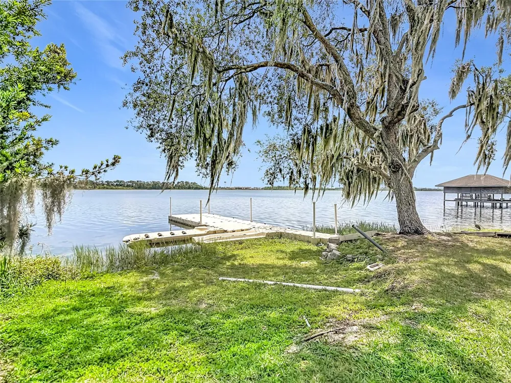 134 BAYBERRY DRIVE Polk City, FL 33868