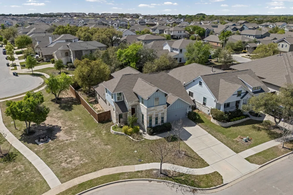 2209 Littleleaf Lane Leander, TX 78641