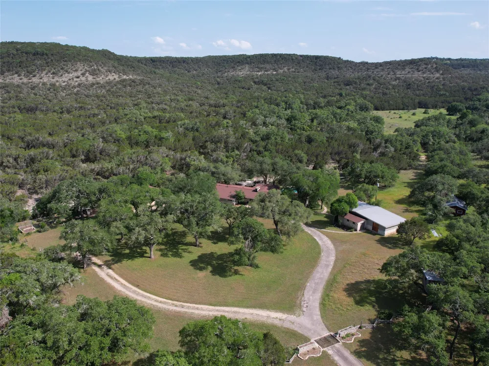 1500 Spoke Hollow Road Wimberley, TX 78676