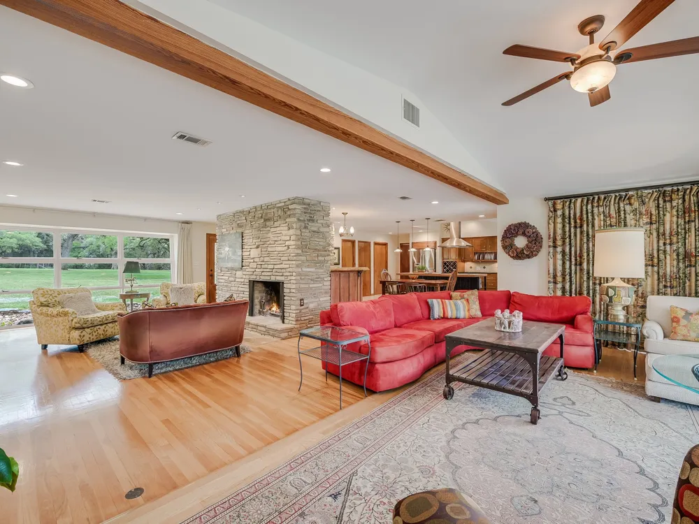 1500 Spoke Hollow Road Wimberley, TX 78676