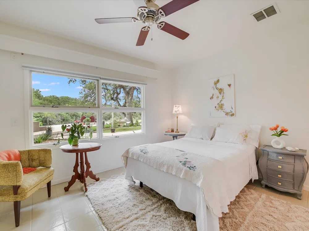 1500 Spoke Hollow Road Wimberley, TX 78676