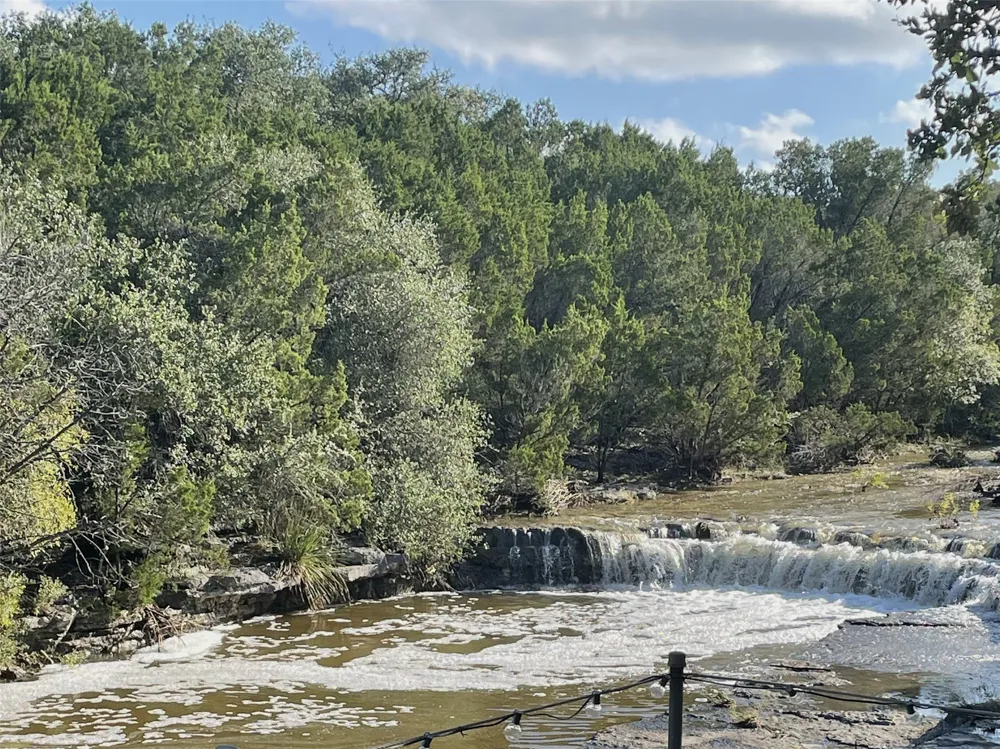 1500 Spoke Hollow Road Wimberley, TX 78676