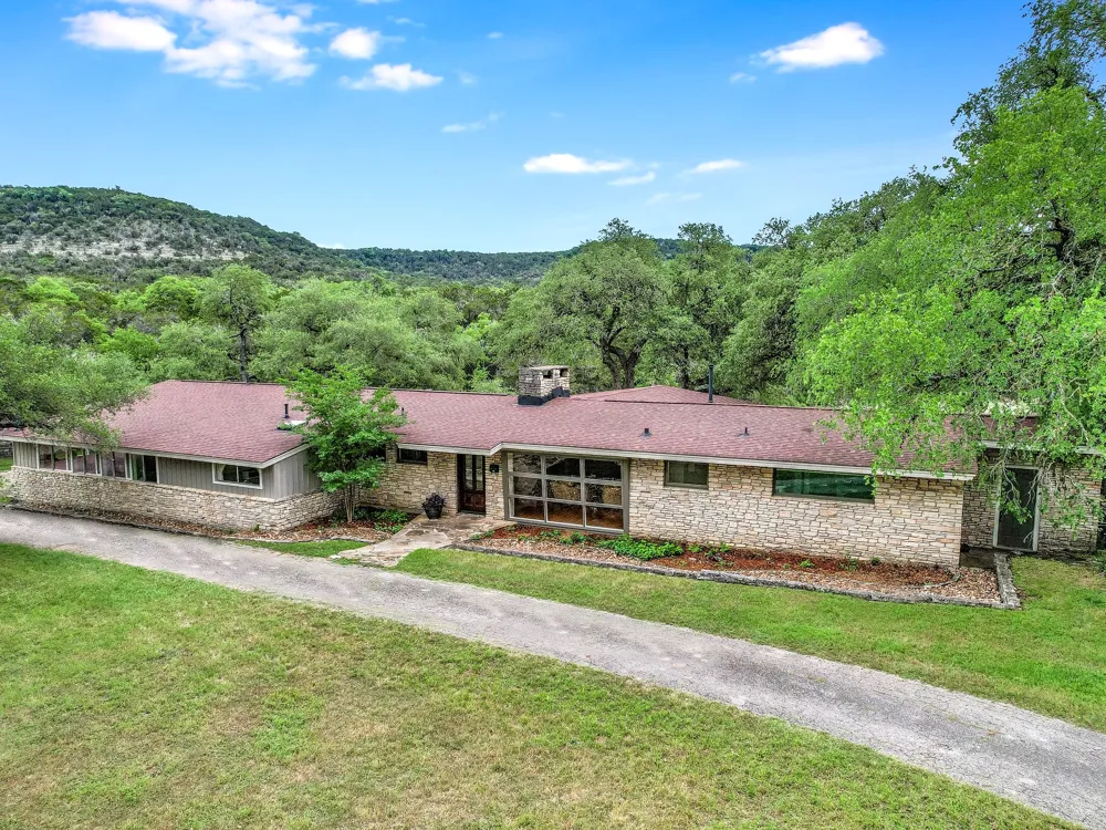 1500 Spoke Hollow Road Wimberley, TX 78676