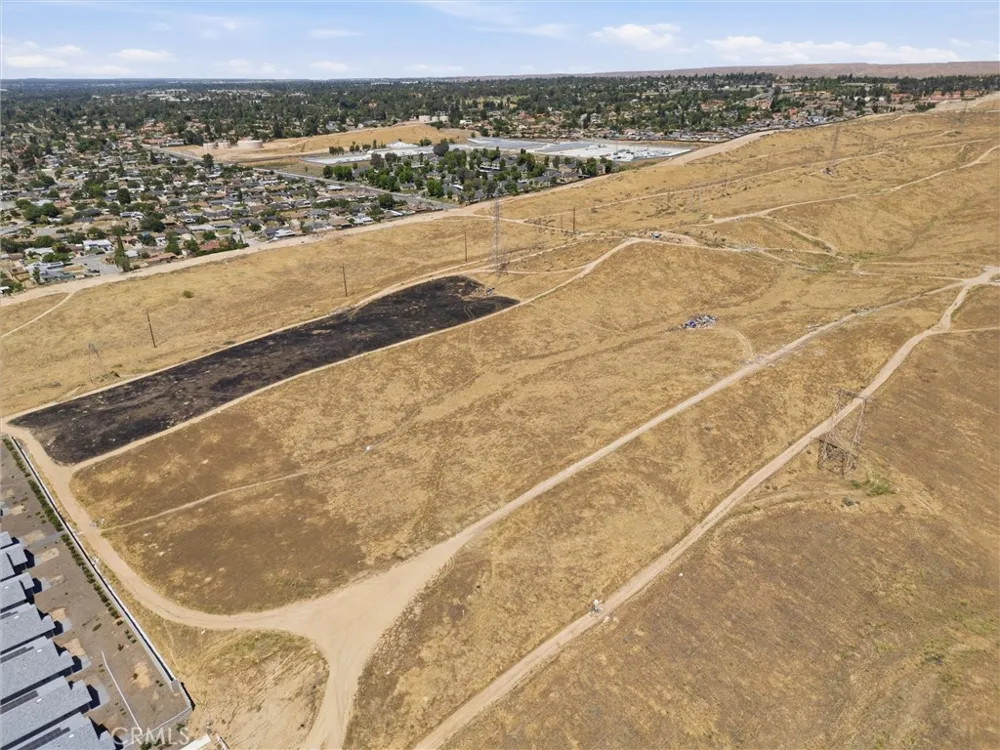 APN# 132-010-13 Bakersfield, CA 93306