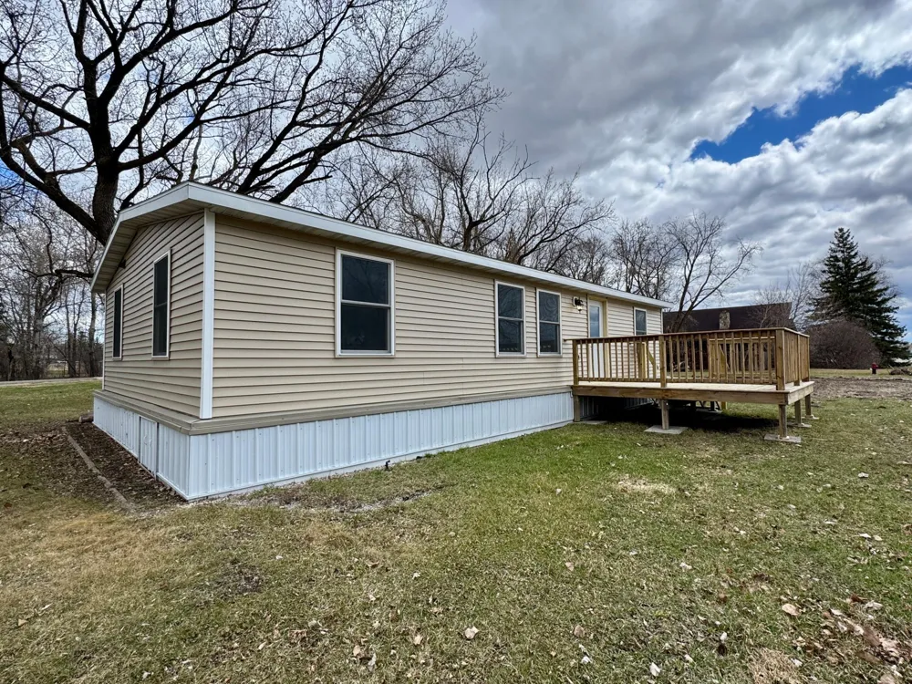 202 Washington Street SE Warroad, MN 56763