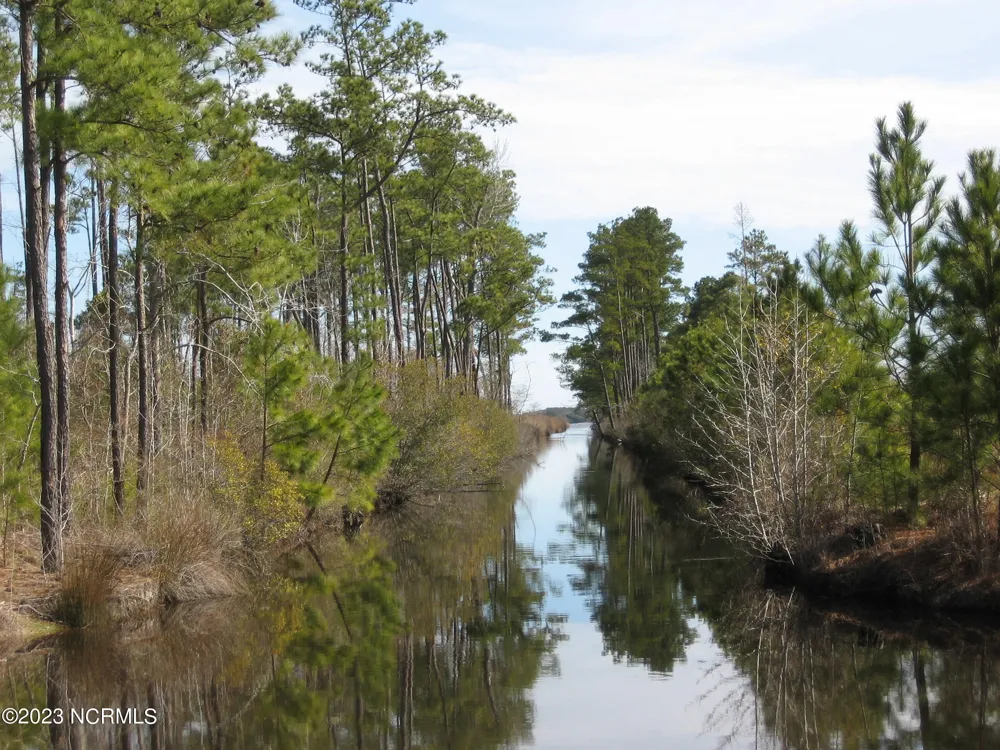 4161 Caratoke Highway Barco, NC 27917