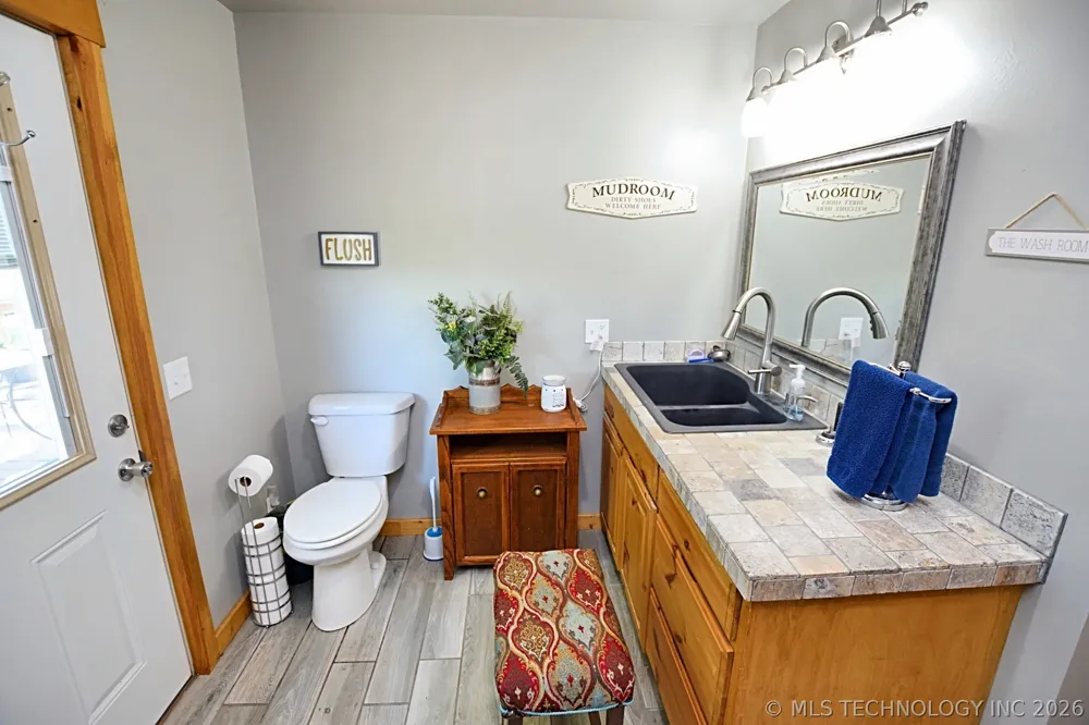 12219 Hwy 62 Tahlequah, OK 74464