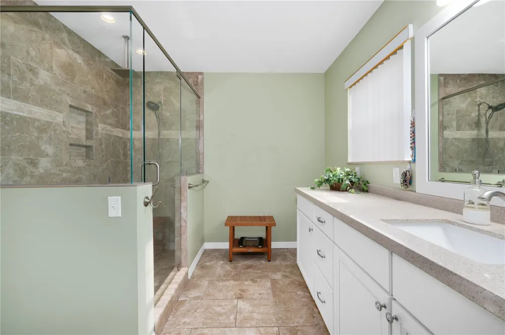 8822 NW 170TH STREET Alachua, FL 32615