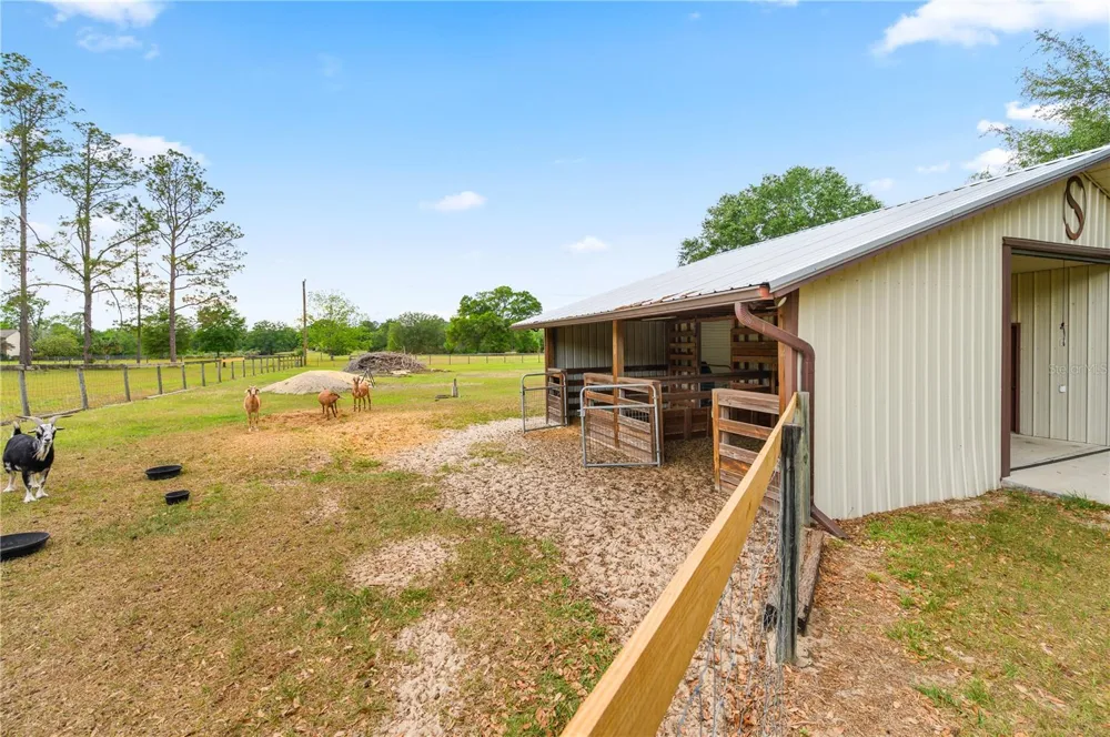 8822 NW 170TH STREET Alachua, FL 32615