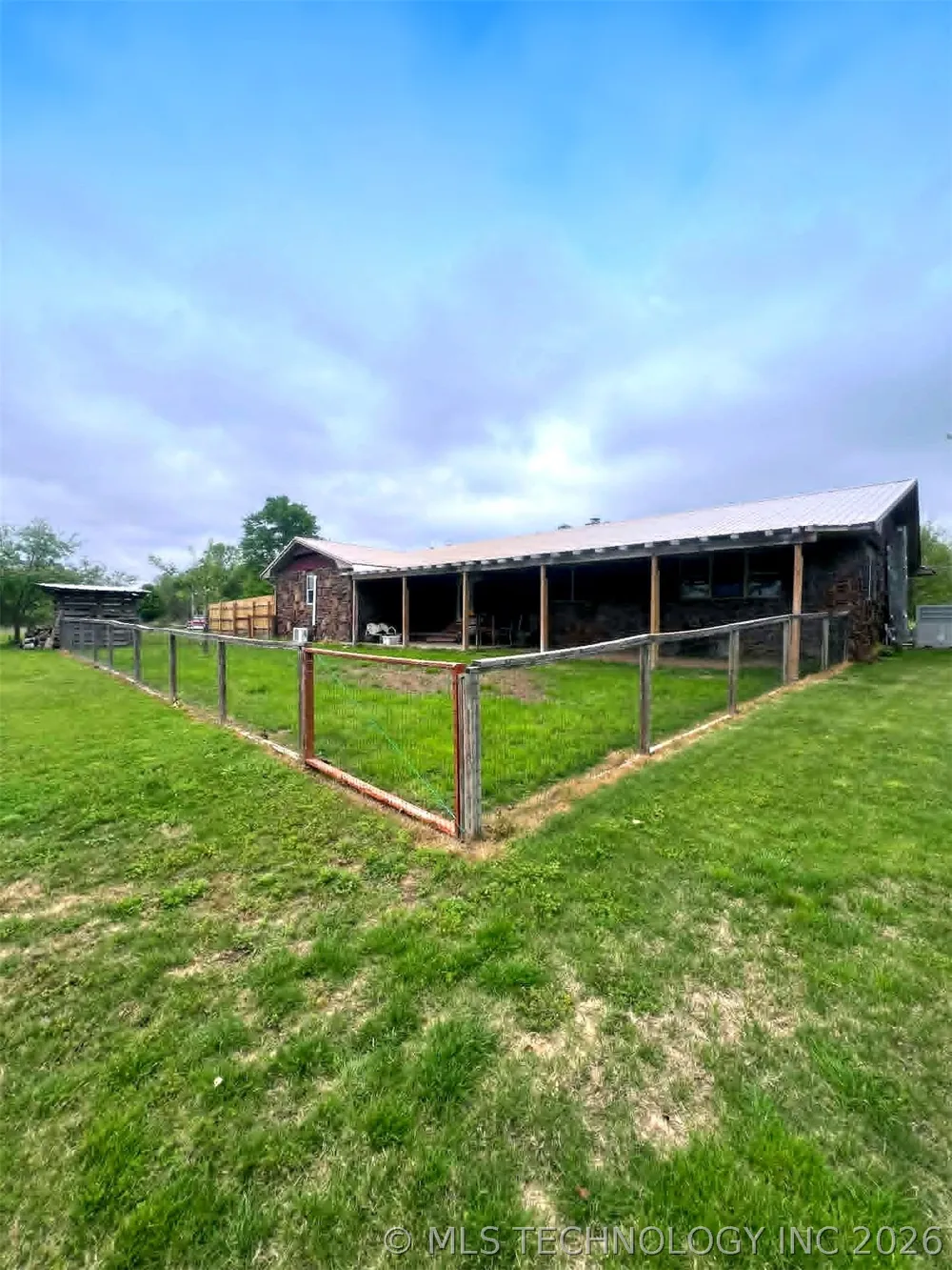 18756 E 690 ROAD Moody, OK 74464