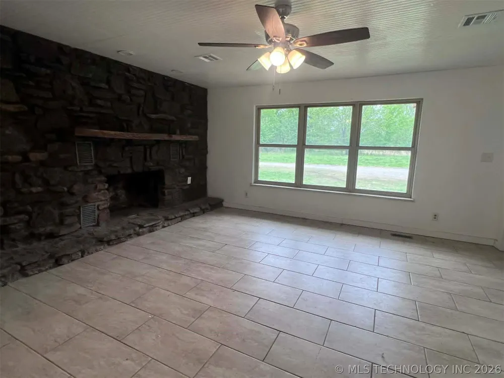 18756 E 690 ROAD Moody, OK 74464