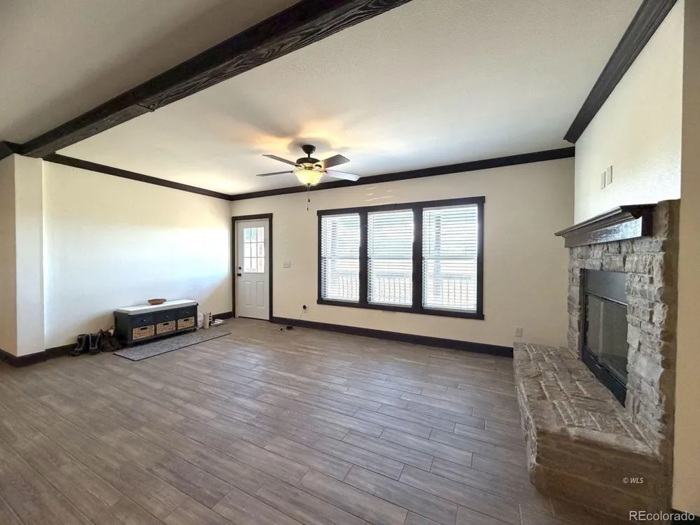 9621 County Road 328 Westcliffe, CO 81252