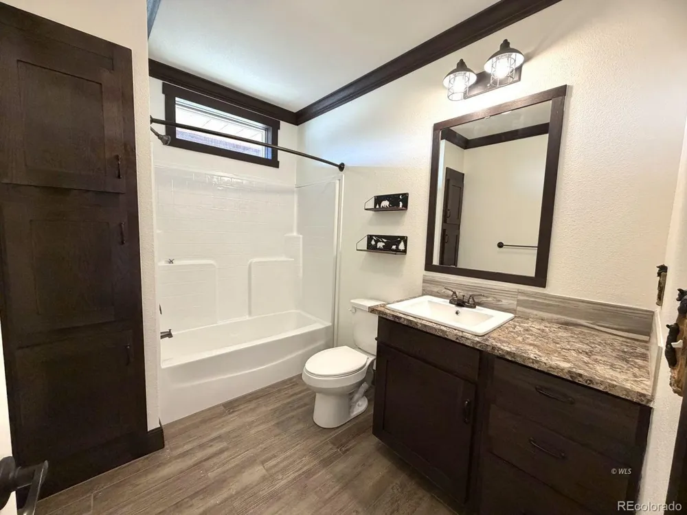 9621 County Road 328 Westcliffe, CO 81252