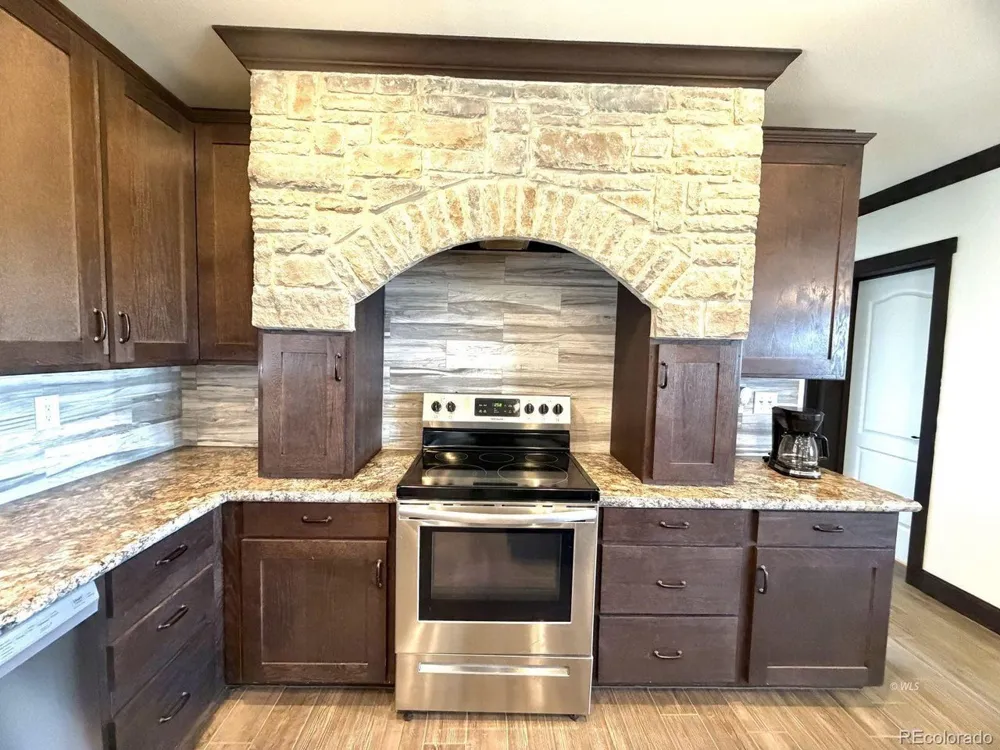 9621 County Road 328 Westcliffe, CO 81252