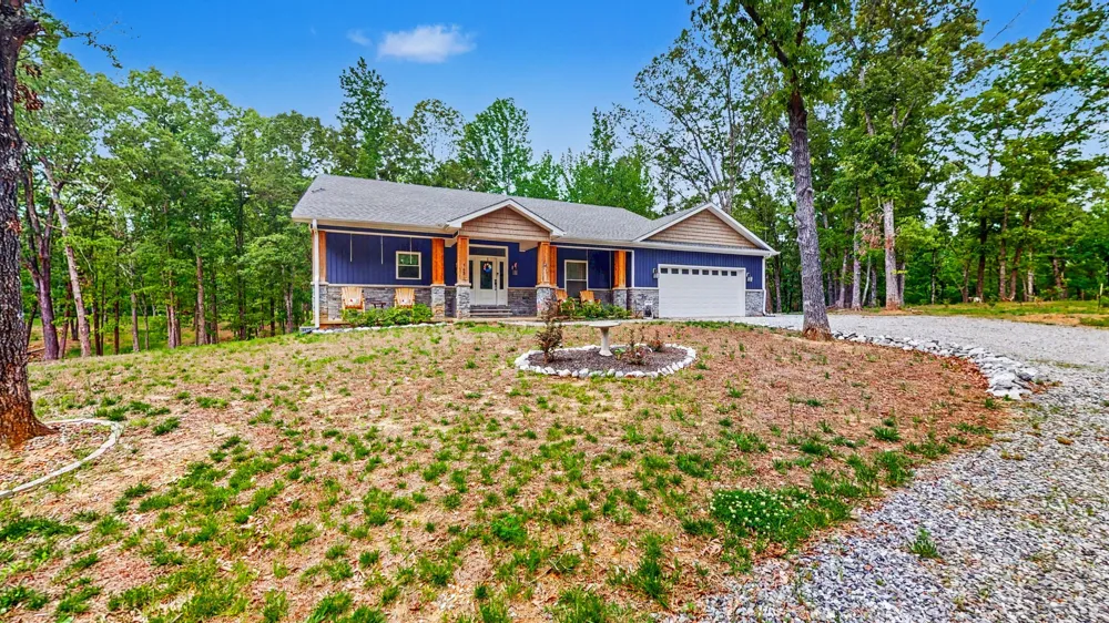 145 Serenity Village Dr Benton, KY 42025