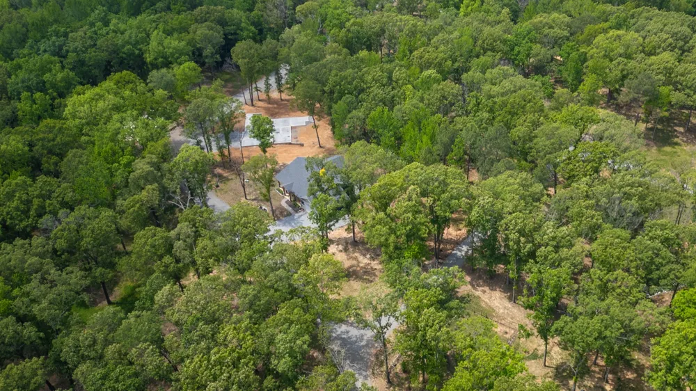 145 Serenity Village Dr Benton, KY 42025