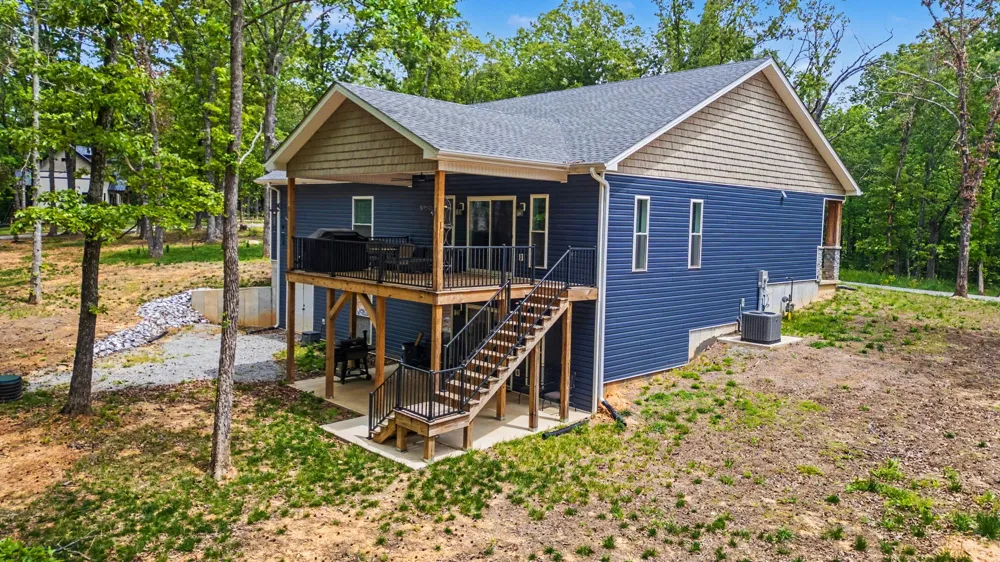 145 Serenity Village Dr Benton, KY 42025