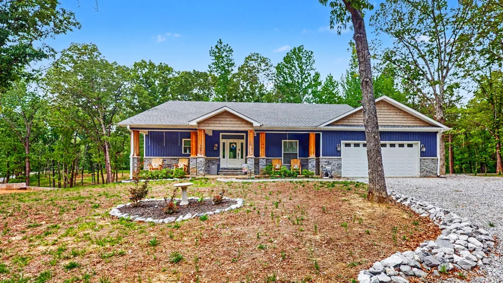 145 Serenity Village Dr Benton, KY 42025