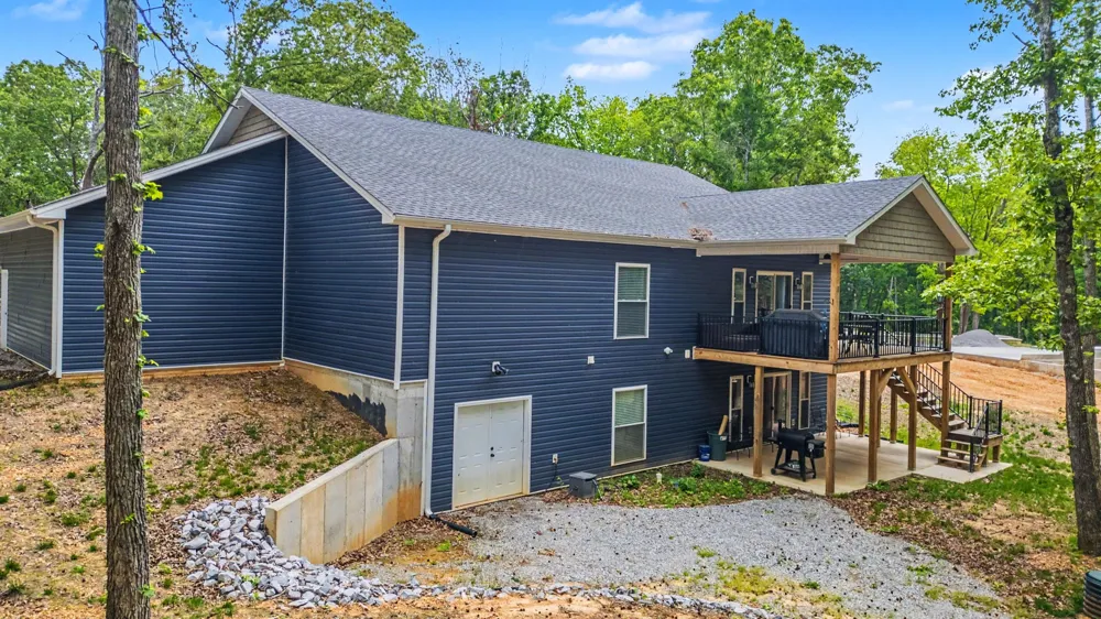 145 Serenity Village Dr Benton, KY 42025