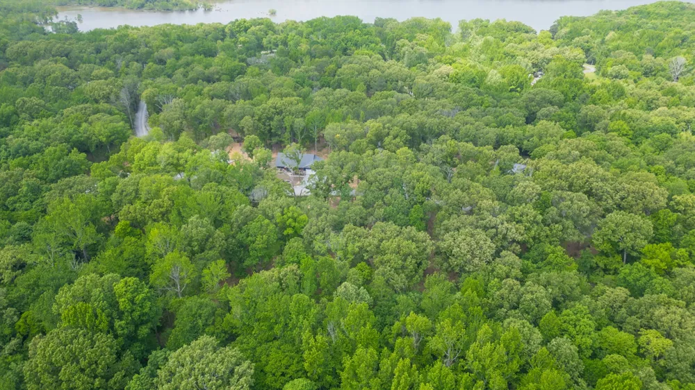 145 Serenity Village Dr Benton, KY 42025