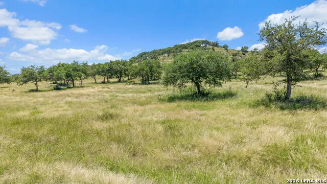 5032 Kendalia Rd Blanco, TX 78606