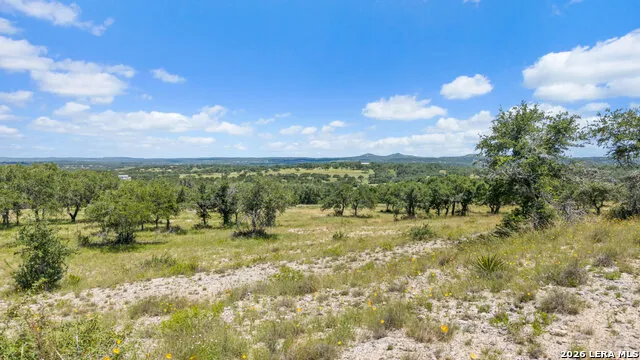 5032 Kendalia Rd Blanco, TX 78606