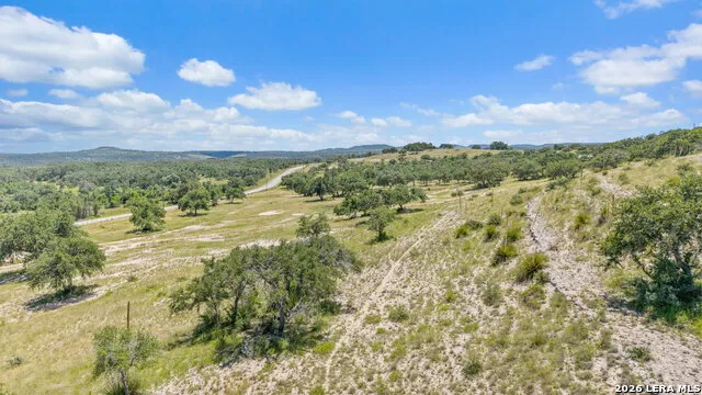 5032 Kendalia Rd Blanco, TX 78606