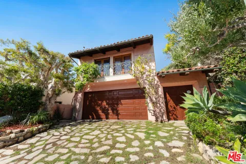 23351 Malibu Colony Road #108a