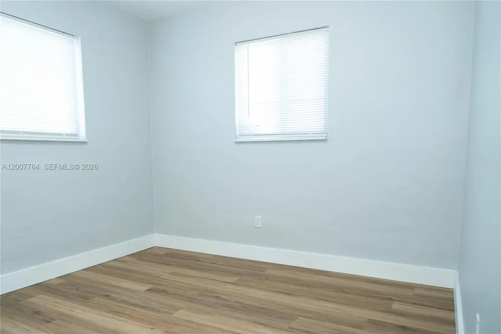 4000 NW 195th St Miami Gardens, FL 33055