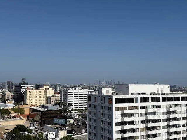 7250 Franklin #1111 Hollywood Hills, CA 90046