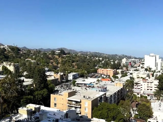 7250 Franklin #1111 Hollywood Hills, CA 90046
