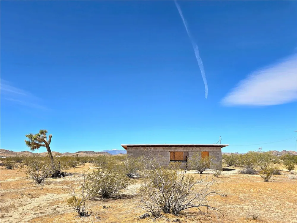 1440 Mcgarry Joshua Tree, CA 92252