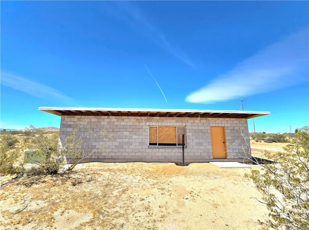 1440 Mcgarry Joshua Tree, CA 92252