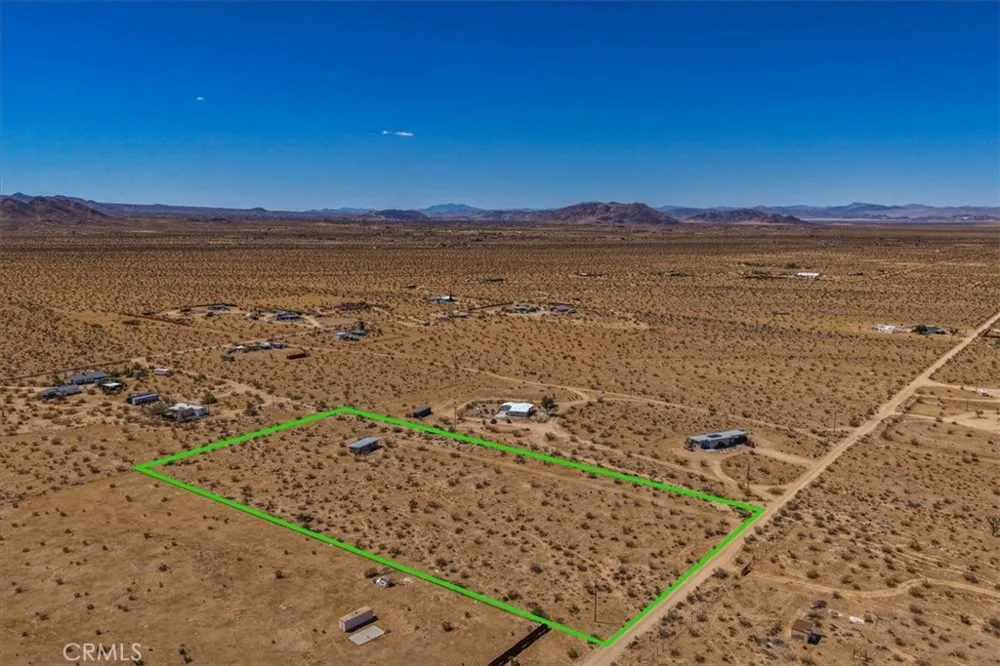 1440 Mcgarry Joshua Tree, CA 92252