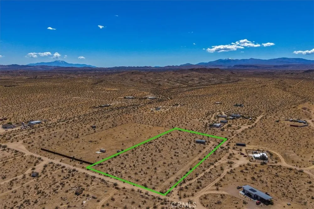 1440 Mcgarry Joshua Tree, CA 92252