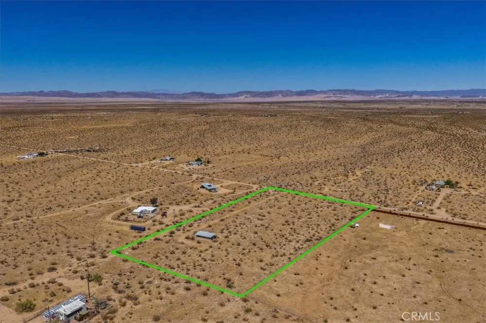 1440 Mcgarry Joshua Tree, CA 92252