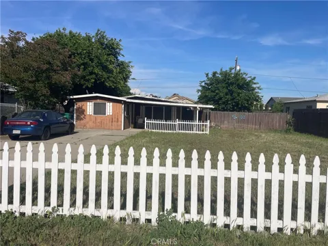 2432 Meadowbrook